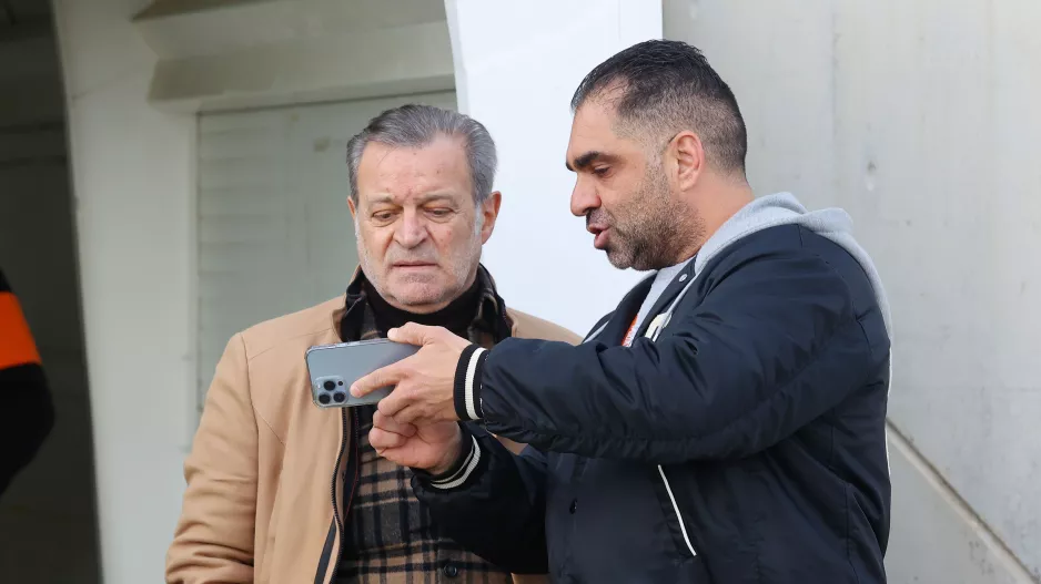Τι βλέπουν στο κινητό;