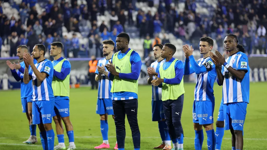 Αν θέλει να ελπίζει πρέπει να κερδίσει ντέρμπι