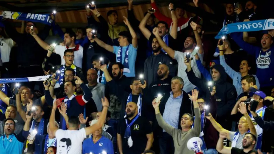 Για αυτούς!