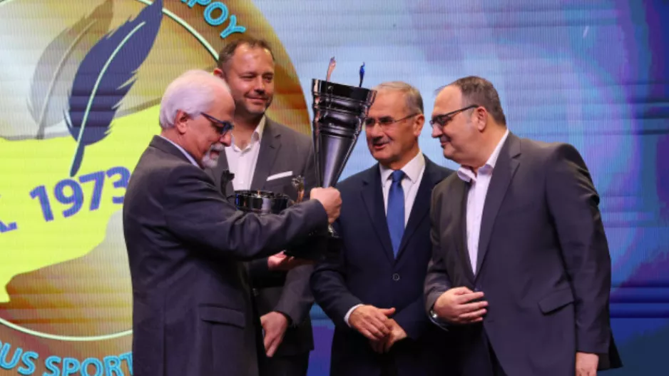 H ΚΟΠΕ για τις βραβεύσεις Ολυμπιάδας και Ομόνοιας