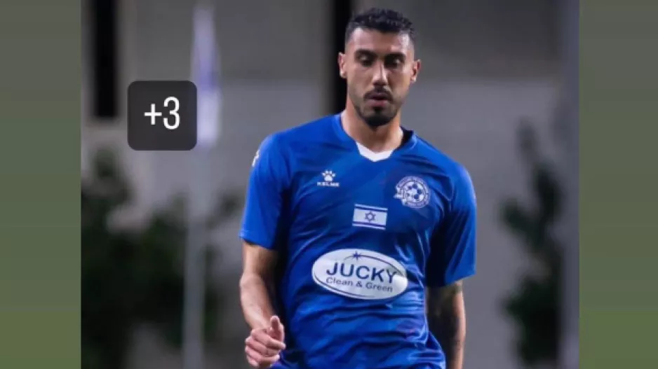 Ντεμπούτο με νίκη