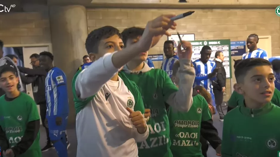 Με στυλό στο χέρι! 