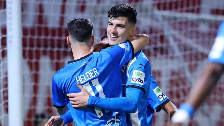 Καστέλ/ Το 12-4 και η 3η φορά!