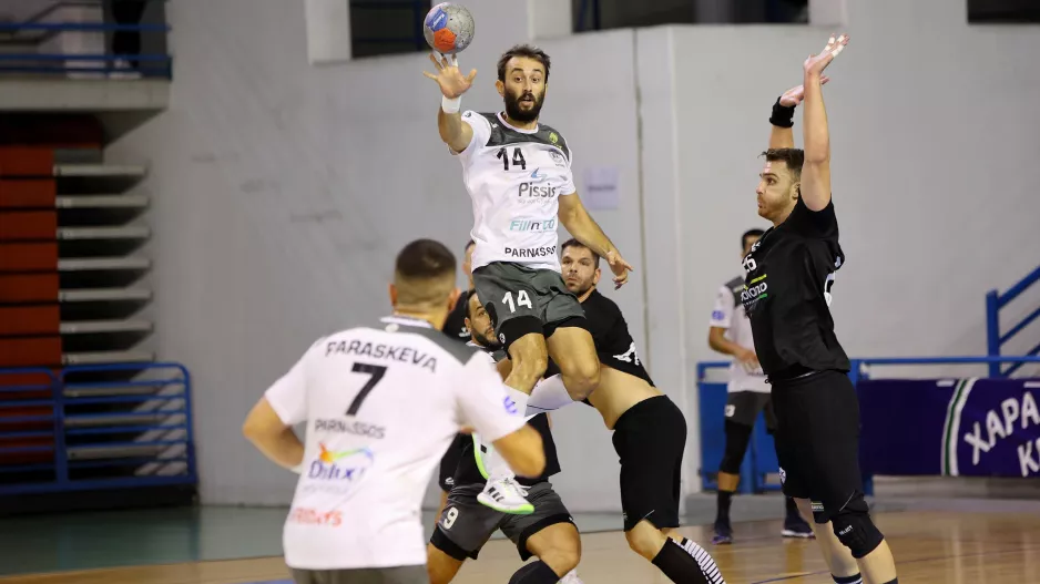 Μεγάλο ντέρμπι στο Χάντμπολ μεταξύ Παρνασσού και Sabbianco Aνόρθωση