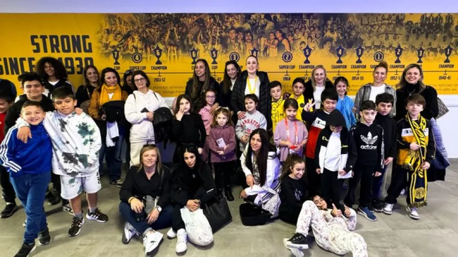 «Το γήπεδο είναι για ψυχαγωγία, αφήστε μακριά τη βία»