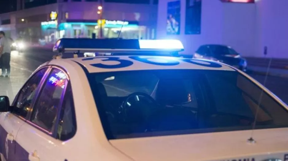 Στιγμές τρόμου για 30 άτομα στη Λεμεσό – Κουκουλοφόροι με όπλα τους έδεσαν & τους έκλεψαν