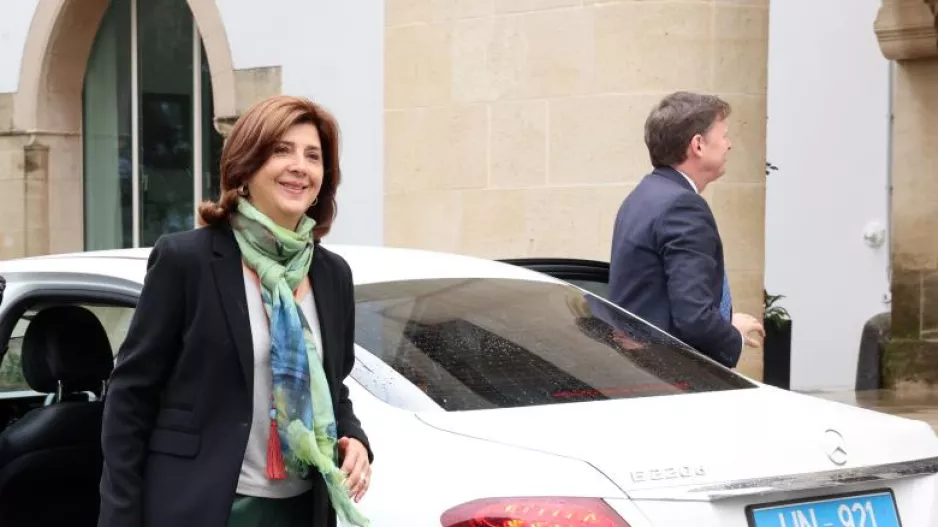 Κυπριακό: Ξεκινά από την Αθήνα σήμερα το tour της Κουεγιάρ στις Εγγυήτριες Δυνάμεις