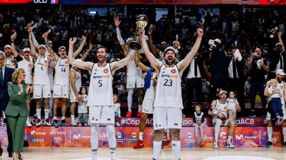 Γονάτισε την Μπαρτσελόνα και πήρε το κύπελλο η Ρεάλ 
