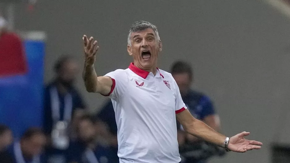 Με τρεις συνεργάτες του ο Μεντιλίμπαρ στον Ολυμπιακό