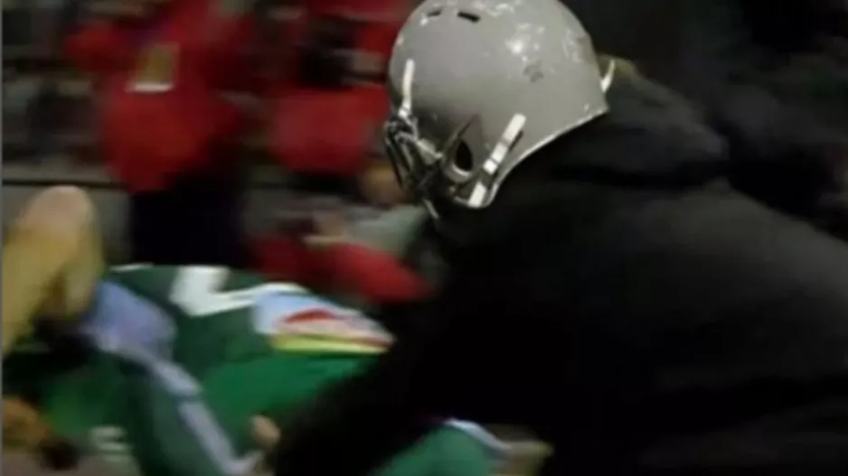 Επικό troll του Παναθηναϊκού: Φόρεσε κράνος NFL στον Τόμας και...