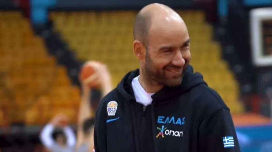 Η πρώτη προπόνηση του Σπανούλη στο ΣΕΦ (βίντεο)