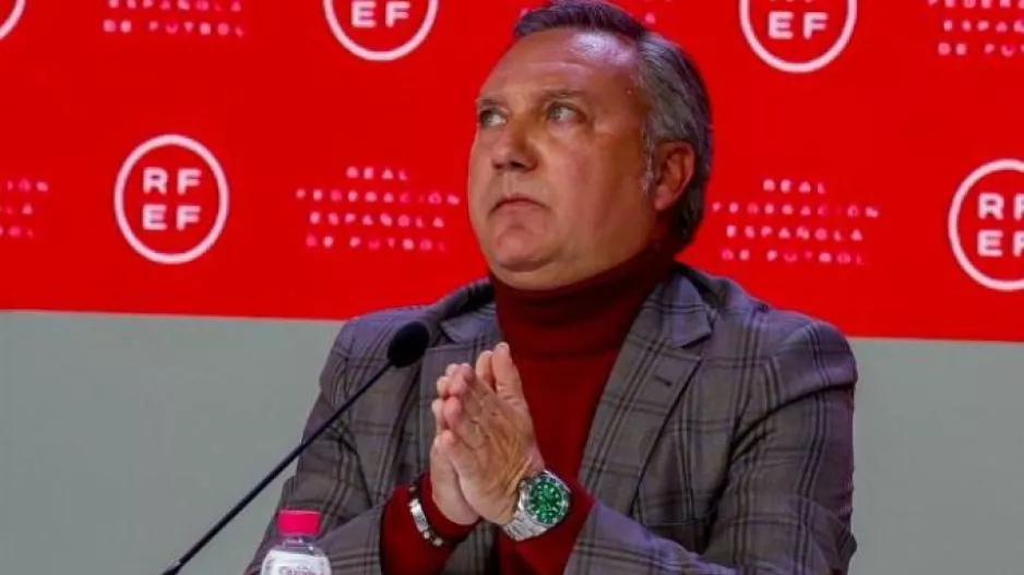 Καταγγελία σε βάρος του προέδρου της ισπανικής ΚΕΔ: «Χειραγωγούσαν» τις εικόνες στο VAR από κρυφό δωμάτιο!