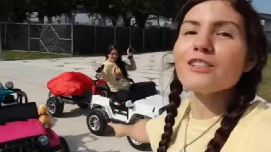 Δύο γυναίκες προσπαθούν να διανύσουν 804 χλμ. με παιδικά αυτοκίνητα
