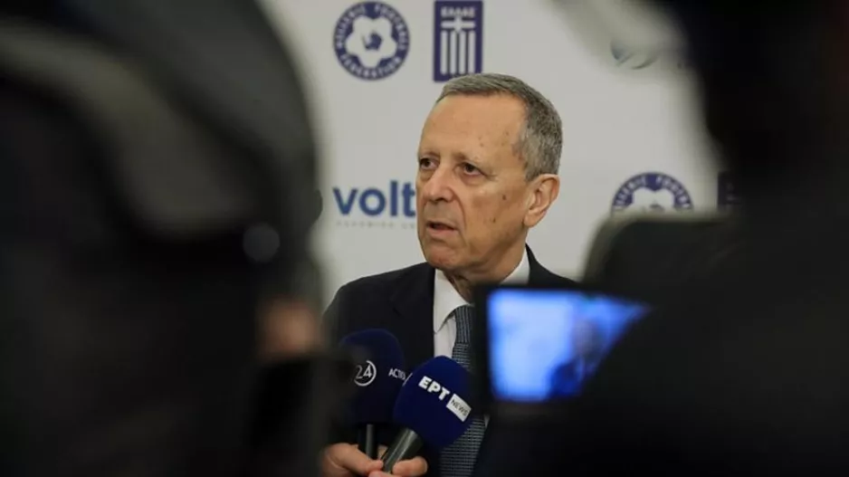 Τα είπε με τους αρχηγούς της Εθνικής ο Μπαλτάκος