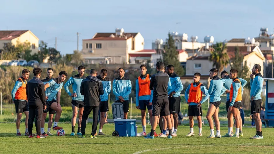 Νίκη... για να εκμεταλλευτεί τυχόν απώλειες 