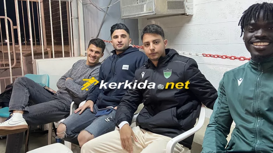 Πόζαραν στο kerkida  