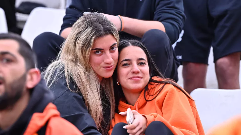Ο κόσμος του ΑΠΟΕΛ στο ΓΣΠ (φωτορεπορτάζ)