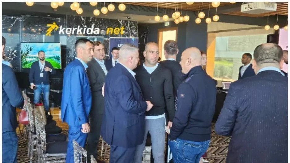 Δυνατή τριάδα... Μπεν Χαϊμ, Τιμούρ, Ντουμπόφ