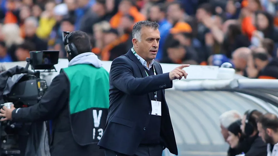 "Όσο είναι εκεί και ελπίζει, γιατί να μην το πιστεύει και η Ομόνοια"