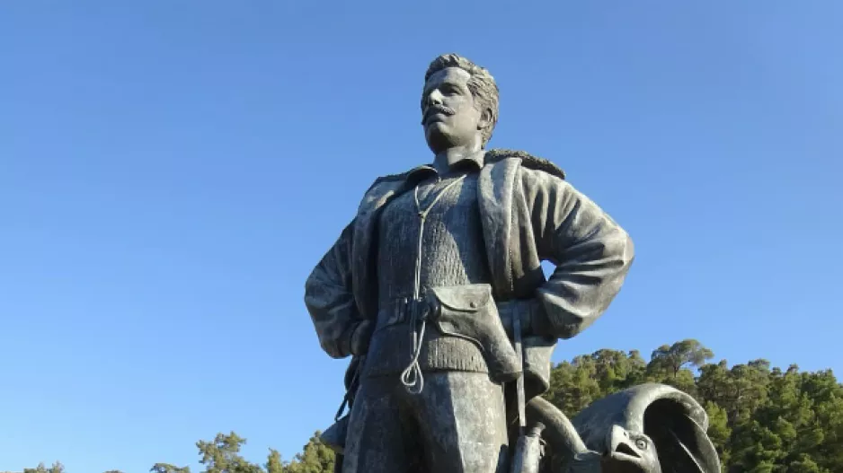 ΑΣΙΛ για Αυξεντίου