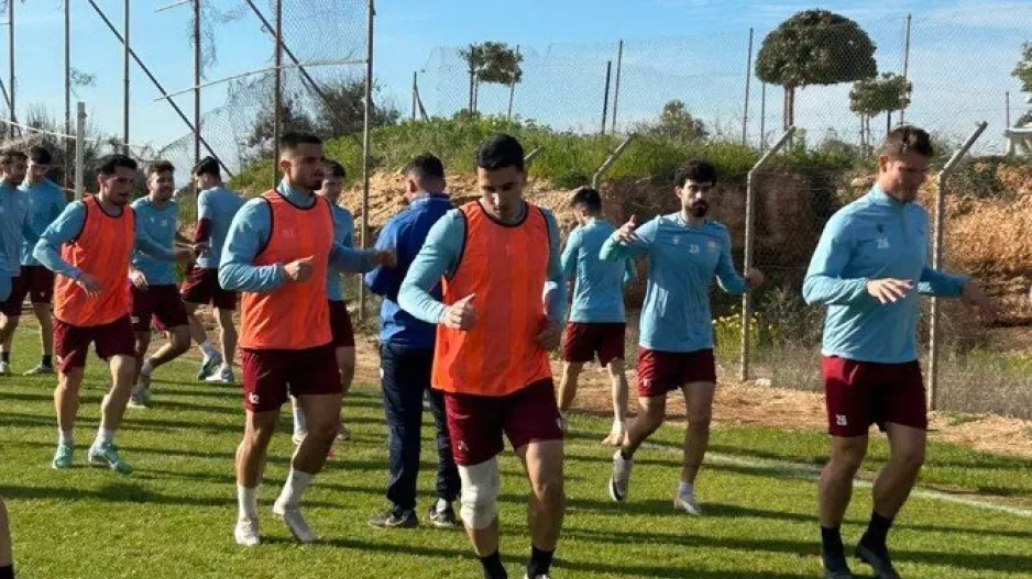 Ανεβάζει στροφές...