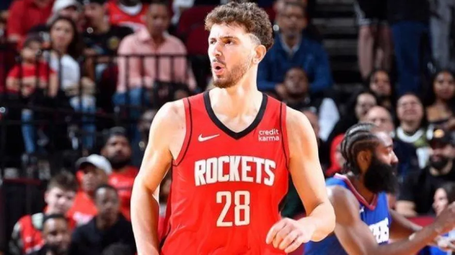 Non stop Σενγκούν: Πέτυχε ακόμα ένα triple-double κόντρα στους Κλίπερς