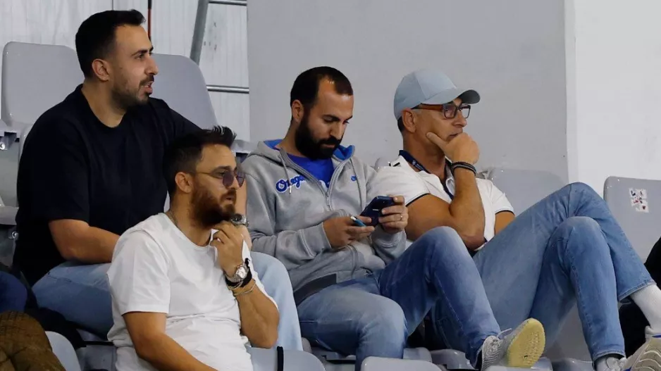 Με ικανοποίηση... 