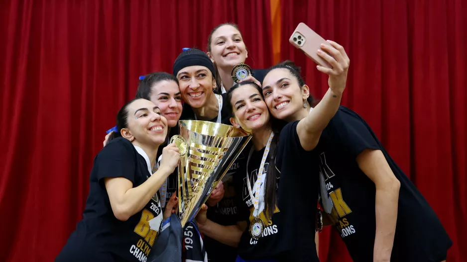 Selfie με το τρόπαιο