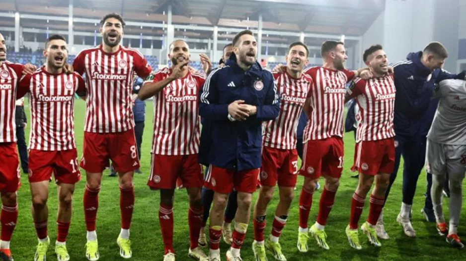 (Στιγμιότυπα) Η 6αρα του Ολυμπιακού 