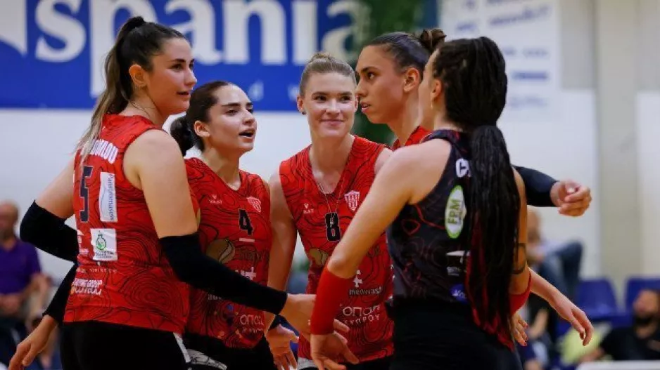 Ερυθρόλευκη πρόκριση στα ημιτελικά