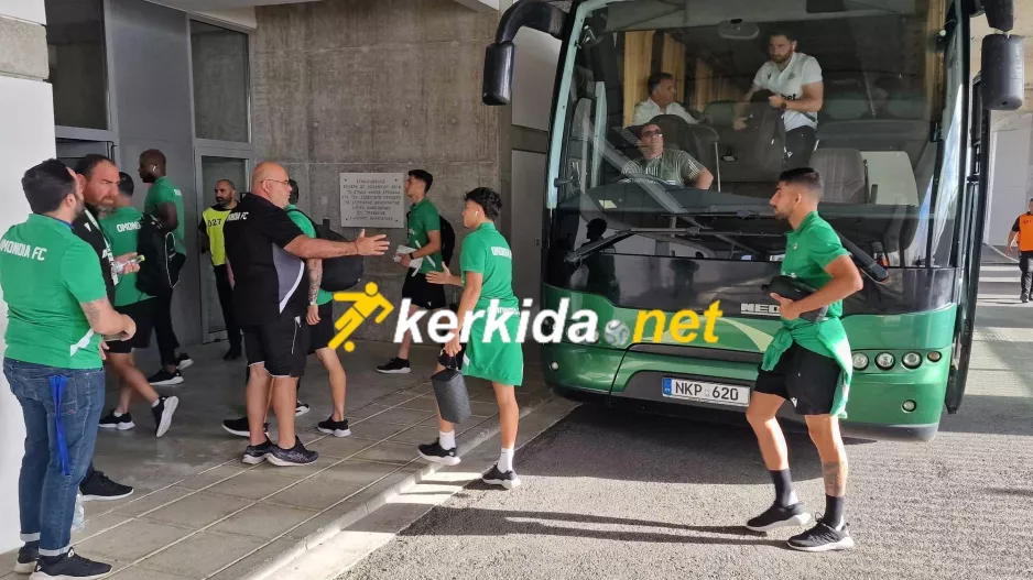 Η άφιξη της Ομόνοιας στην Αρένα (φώτος kerkida)