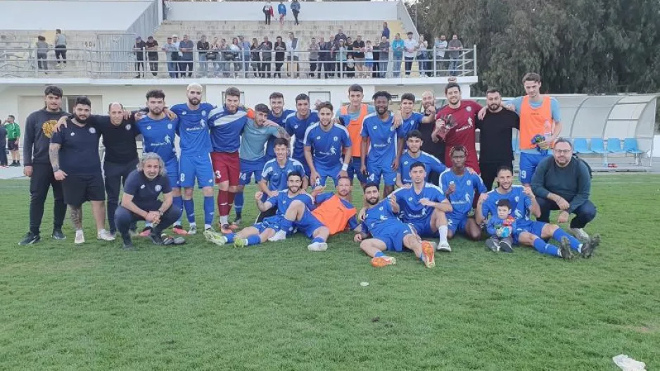 Συγχαρητήρια σε Αναγέννηση και Σπάρτακο από Χαλκάνορα