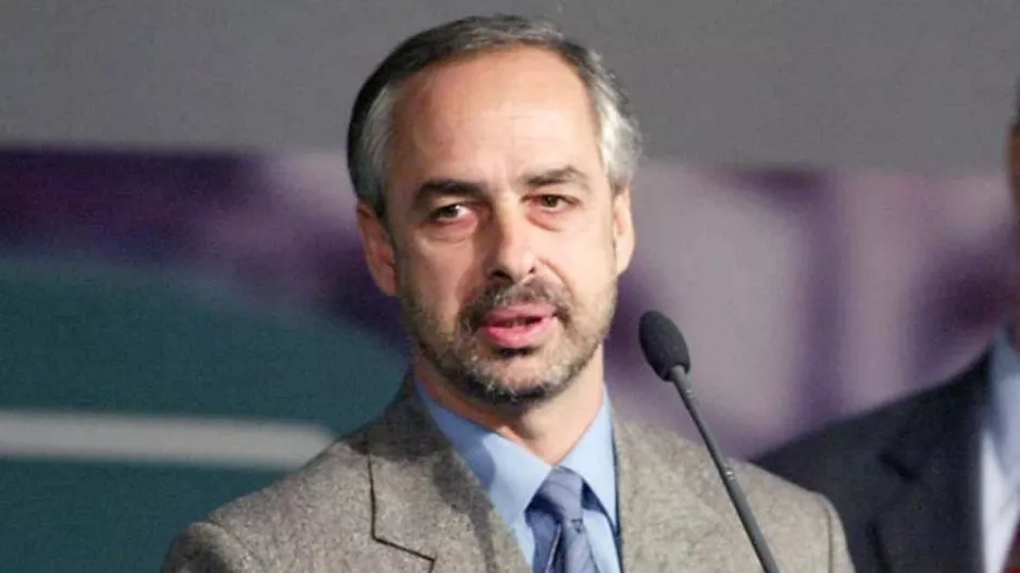 Τα συλλυπητήρια από ΚΑΕ Ολυμπιακός και Παναθηναϊκό AKTOR στον Στράτο Σεφτελή