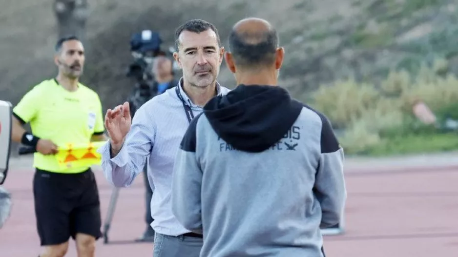 Συμπαράσταση...
