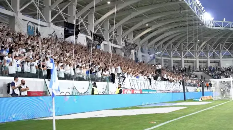 ΘΥΡΑ 1... για 12 λεπτά (βίντεο)