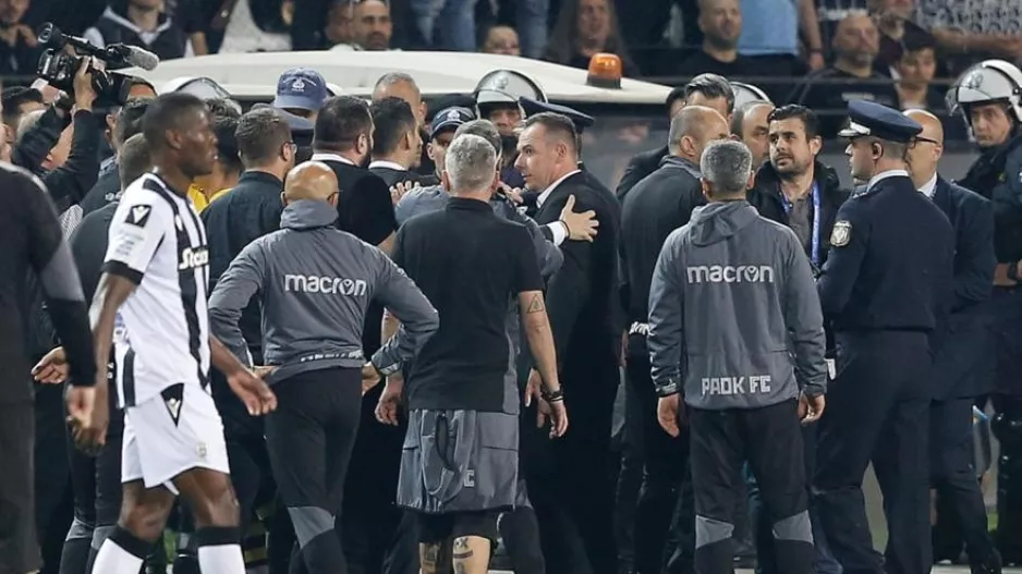 Μόνο με πρόστιμο κινδυνεύει ο Αλμέιδα βάσει της κλήσης της ΔΕΑΒ