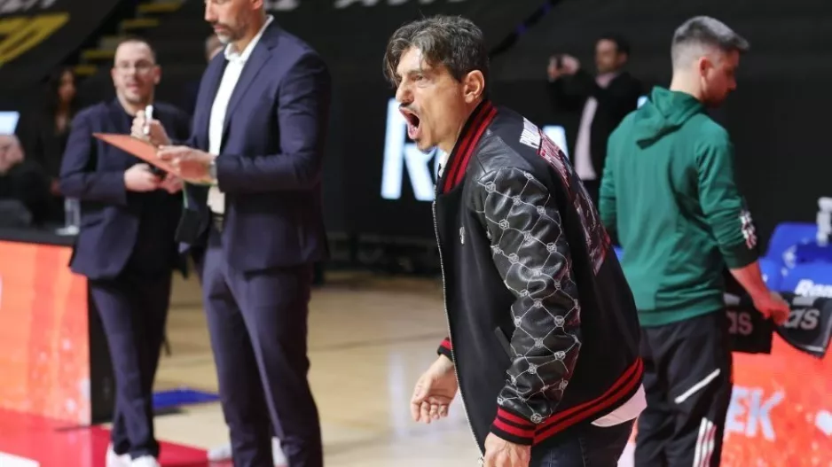 Δημήτρης Γιαννακόπουλος αγκαλιά με τον Αταμάν