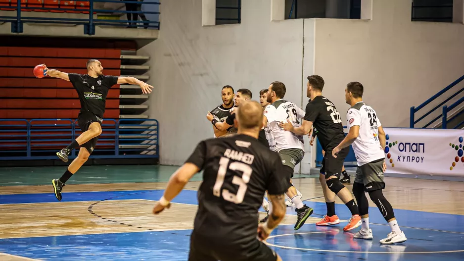 Πράξη δεύτερη στους τελικούς του Χάντμπολ