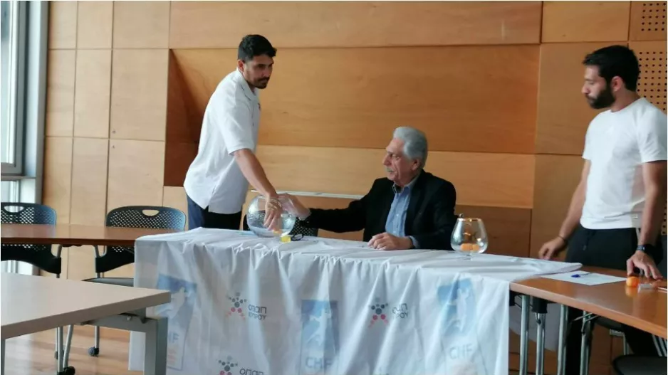 Xάντμπολ/Τα ζευγάρια στο κύπελλο 