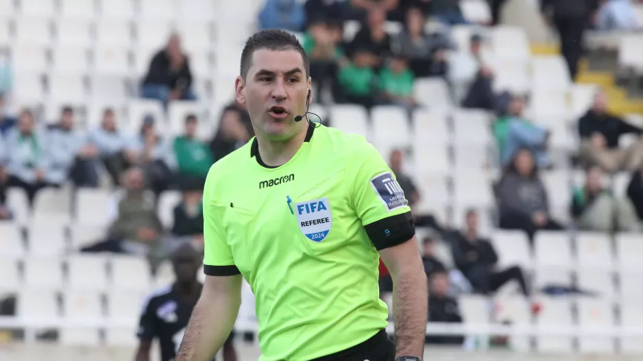 Σχεδόν ΤΙΠΟΤΑ! 