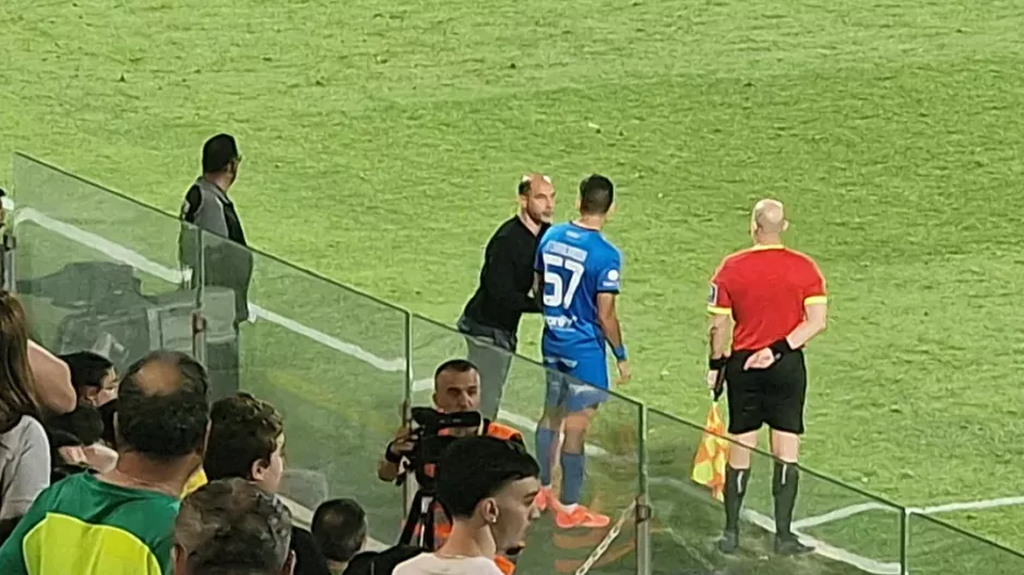 Από το ντεμπούτο κόντρα στην Ανόρθωση, ντεμπούτο με Ανόρθωση 
