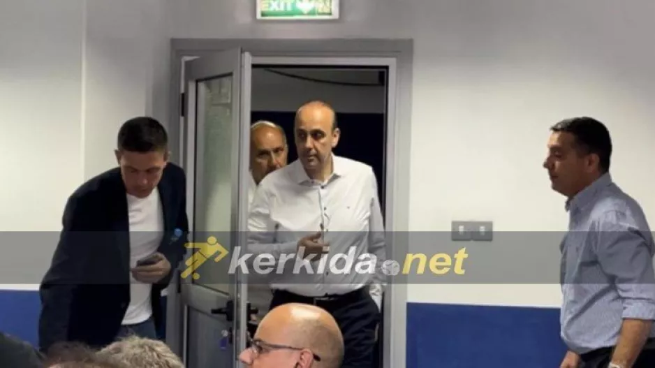 ΠΑΡΩΝ και ο Δήμαρχος 