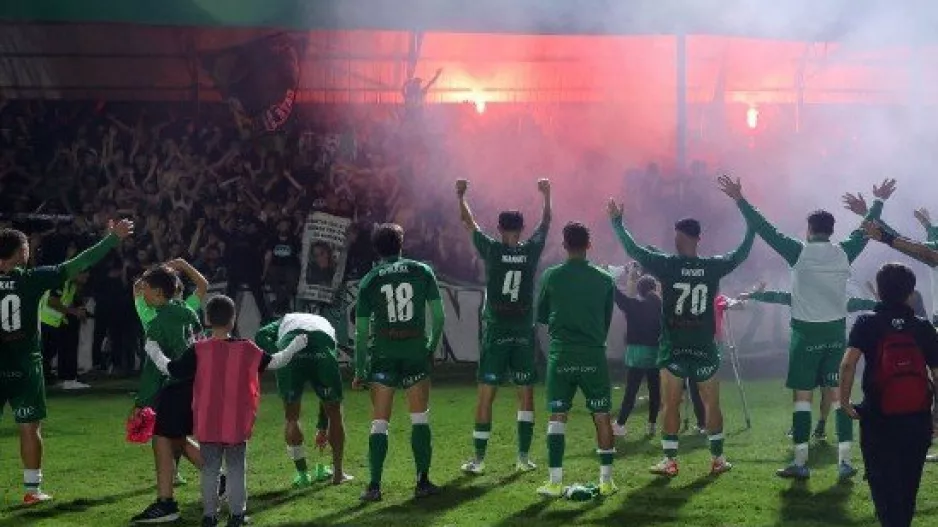 (ΒΙΝΤΕΟ Kerkida) Τραγούδησαν μαζί με τον κόσμο