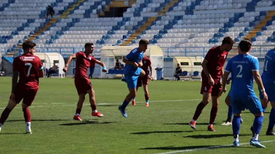 Ο Ατρόμητος Πειραιά βγήκε με 6 παίκτες στο β' για να διακοπεί το ματς!