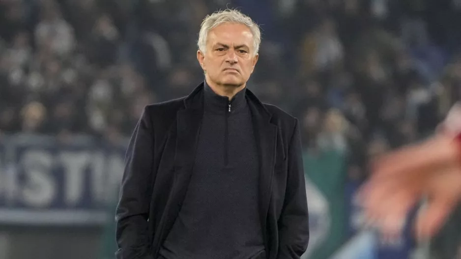 Μουρίνιο: "Μισούσα που έπρεπε να είμαι το πρόσωπο της Ρόμα, θέλω απλώς να προπονήσω"