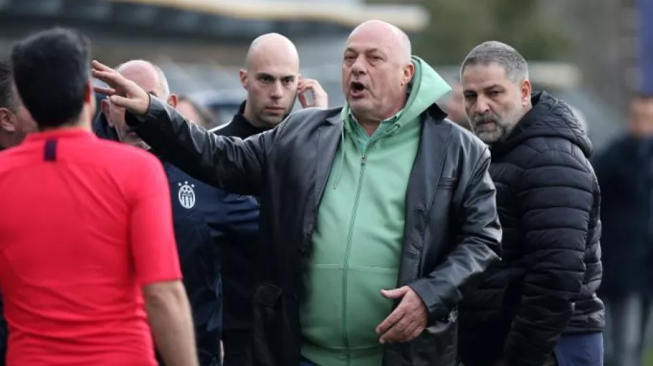 Μπέος: «Αισχρές διαιτησίες για να σωθεί η Κηφισιά, όρισαν τον Σκοπιανό στο Βικελίδης για δύο κιλά σπαλομπριζόλες»