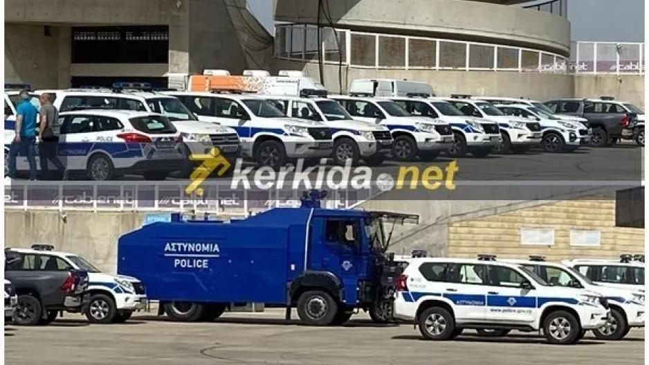 Αρκετή αστυνομία και "Αίαντας" (Φώτος)