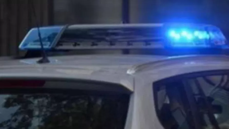Αφέθηκε ελεύθερος ο τραγουδιστής που συνελήφθη για ενδοοικογενειακή βία - «Ήταν μία χαζομάρα» κατέθεσε η σύζυγος
