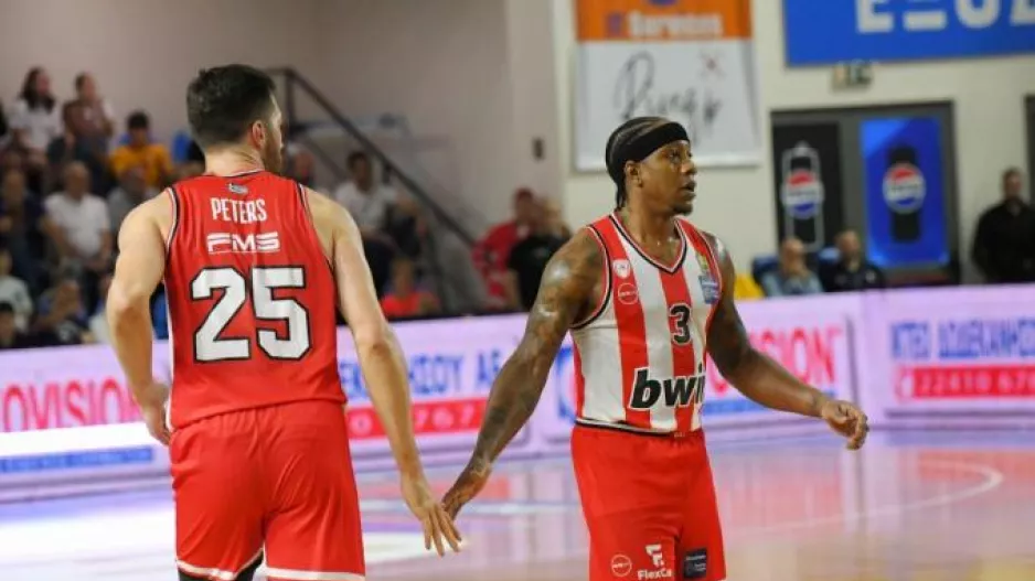 Έναρξη των play-off με Ολυμπιακός-ΑΕΚ