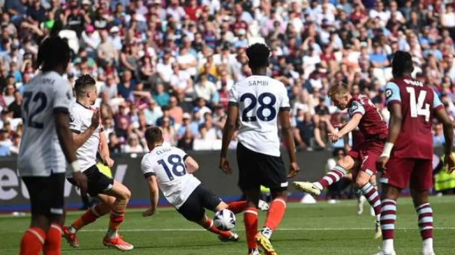 Η Γουέστ Χαμ κράτησε στην Premier League τη Νότιγχαμ Φόρεστ!